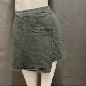 Tavik Medium Gray Linen-Blend Wrap Skirt | Frayed Hem Mini Skirt
